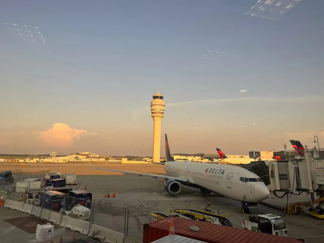 1759215433158096.jpg 微信图片_20250930144817_562_47.jpg